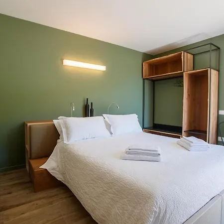 Bed & Breakfast Nebbiolo Wine Castione Andevenno